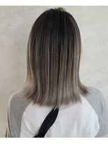 コスメポット(Cosmepot) ブリーチハイライトカラーミルクティーベージュレイヤーカット