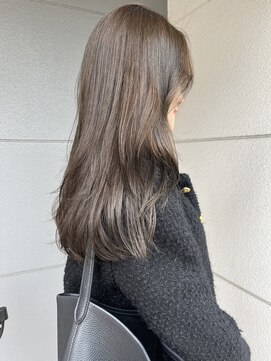 ヘアーアイストゥーレ(HAIR ICI TRE) ロング　ベージュ　オリーブ　大人　　髪質改善　担当阿知波