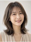 くびれミディアムレイヤー 白髪ぼかしハイライト 表参道 青山