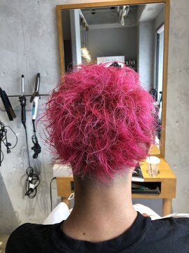 キース(KITH) レッドブラックマッシュ