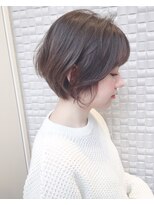 ジョエミバイアンアミ(joemi by Un ami)&nbsp;小顔マニッシュワンサイドショートボブ30代・40代美髪前下がり