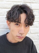 フィフス 原宿(fifth)&nbsp;波巻きパーマツーブロックマッシュツイストスパイラルパーマ