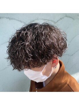 アンフィ 金沢文庫(Anphi) 【片桐指名限定】シャンプーカット&ツイストorスパイラルパーマ