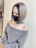 ディア(.eer) .eer/フェイスフレームカラー/ローライト/小顔ボブ/前下がりボブ