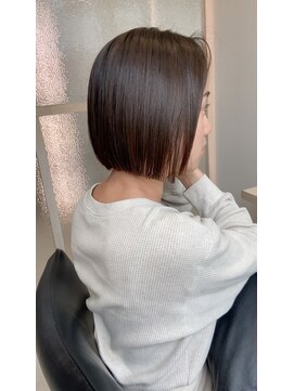 イオエ(ioe) 黒髪/ボブルフ/ネビージュ/小顔/ワンレン/髪質改善/グレージュ