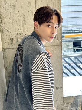 ルービック 豊中(Rubik's) ナチュラル感×ツーブロックアップバング