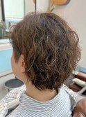 癖毛ショートスタイル
