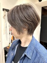 ハーツ(Heart's)&nbsp;白髪ぼかしハイライト/大人ショートボブ/似合わせカット
