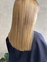 シアン(.Xian)&nbsp;ベージュカラー （ブリーチ/ハイライト/インナーカラー）