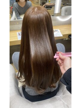 フィゼル あべのルシアス店(Aujua fizelle) マロンベージュ