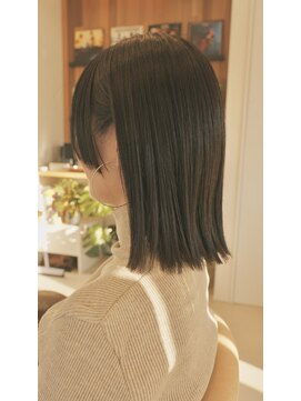 グーム(goom.) 切りっぱなし大人ボブミルクティーベージュ20代30代小顔ショート