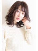 女性らしい柔らかミディ