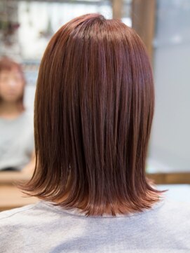 ヘアデザイン ステラ(hair design sTella) 切りっぱなしのミディアムスタイル