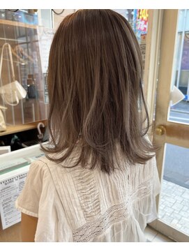 ネオリーブアイム 横浜西口店(Neolive aim) ミルクティーベージュ