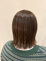 レナークルグラン(LENAHC Le grand)&nbsp;切りっぱなし　ミディアムボブ