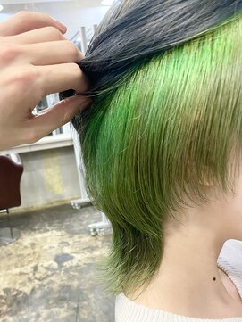 リルア 博多(LIRUA) ウルフインナーカラー