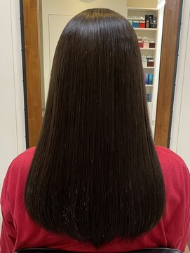 コレクティブワーク 表参道 渋谷(COLLECTIVE WORK) バイカルテ レイヤー 髪質改善  ベージュ 酸熱トリートメント