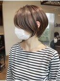 30代、40代/丸みくびれショートボブ×白髪染めハイライト/大宮