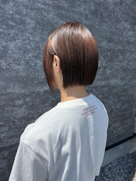 カミユイドコ ニン(kamiyuidoko nin) 切っぱなしボブ