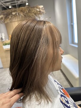 アヴァンス 京橋店(AVANCE) ハイトーンの顔まわりインナーでお洒落に♪【大阪/京橋】