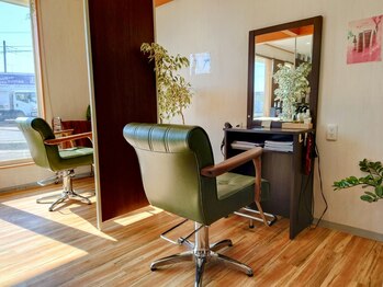 ヘアー クリエイション(Hair Creation)の写真/【大人女性の為の癒しプライベート空間☆】大型店にない落ち着いた雰囲気×リラックス出来る隠れ家サロン☆