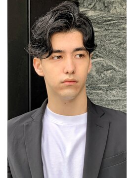 トルネード(TORNADO) アップバングツーブロックショート　n11.16