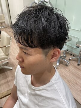 モリオフロムロンドン 大宮店(morio from London) 【かほ】癖毛×刈り上げマッシュ