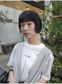 黒髪　ミニボブ　前上がりボブ