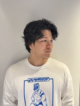 フランクスバーバーザスタンド(Frank’s barber the stand) スペインカール/スパイキーショート/フェザーパーマ