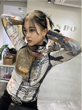 ペレ アネックス 大阪梅田茶屋町店(PELE ANNEX) ホワイトグレージュ/デジタルパーマ/フェザーパーマ/梅田