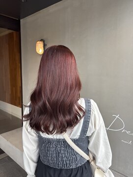 ロロネー(Lolonois) 深みのあるワインレッド