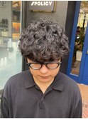 黒髪くせ毛風シャドウパーマ