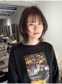 【顔まわりレイヤー×ミディアム×グレージュ　ブリーチなし】