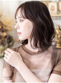 ブリーチなしグレージュ小顔くびれレイヤーハッシュカット30代