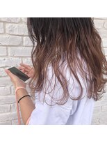 エルフ(elf)&nbsp;ピンクベージュ × グラデーションカラー