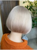 ミニボブ ニュアンスホワイト