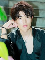 ライラ(Lyla)&nbsp;ツーブロックマッシュショートニュアンスルーズパーマ