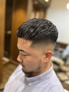 ヒロギンザバーバーショップ 神楽坂店(HIRO GINZA BARBER SHOP) クロップスタイル
