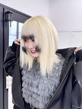 リル ラウム 原宿(LiL Raum) 抜きっぱなしブロンド/原宿/ダブルカラー/レイヤーカット