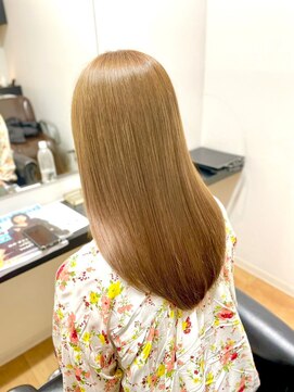 アパートメントヘアー 20代30代40代/セミロングレイヤー/髪質改善カラーコース51
