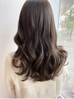 ザックラフィネ(ZACC raffine)&nbsp;巻き髪/オフィスカラー/ブラウンベージュ