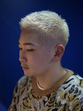 ボブ 金沢(BOB) 10代20代メンズハイトーン刈り上げ