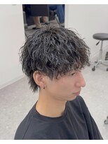 ブライト(BRIGHT)&nbsp;マッシュウルフツイストスパイラルパーマ