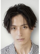 ゼンコー アオヤマ(ZENKO Aoyama)&nbsp;黒髪×センターパート×シャドウパーマ【表参道/メンズ/パーマ】