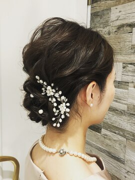 ルミュドゥプレシャス(LEMIEUX de precious) シニヨン