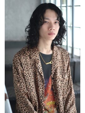 ブークル(boucle) メンズロング/スパイラルパーマ/ハードパーマ/ロングウルフ