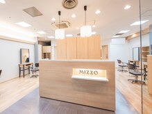 ミッゾ(MIZZO)