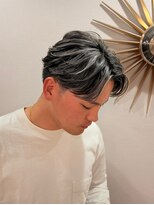 メゾンフォーメン 心斎橋店(Maison for men) ハイライトカラー センターパート テーパーフェード