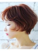ショートボブ