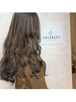 バカンス(VACANCES)&nbsp;ハイライトグレージュカラー